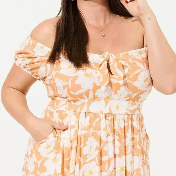 NWT Torrid Maxi Gauze Off Shoulder Tie Front Dress Size M/L Charlotte Floral - Picture 2 of 10
